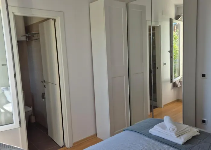 Luxury Two-floor In With Garden And Pool * פטרצ'אנה