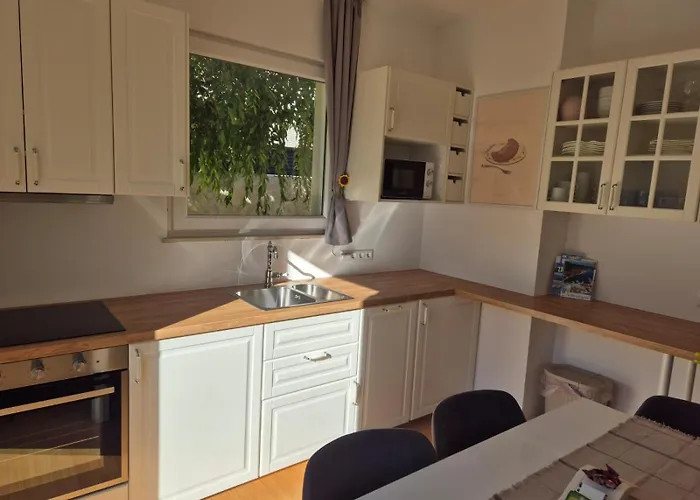 Luxury Two-floor In With Garden And Pool Petrčane