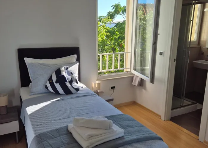 Luxury Two-floor In With Garden And Pool Appartamento *